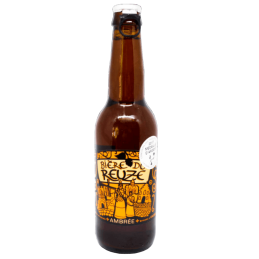 Bouteille de Bière du Reuze Ambrée 7° devant le Mont Cassel, bière artisanale des Hauts-de-France